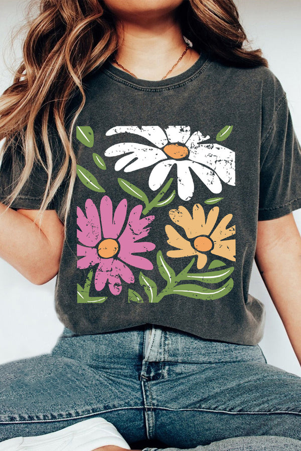 "Pretty Flowers" Graphic Print T-Shirt